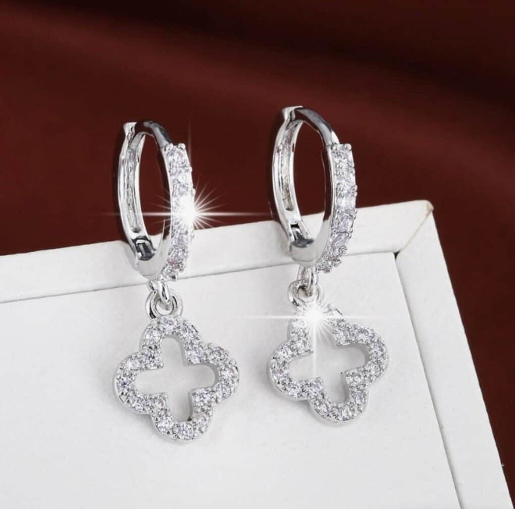 Lale Collectionu00AE myToys Lale Collection Clover & Bloom Earrings - Lucky Charm Gold & Green SilberAnhä